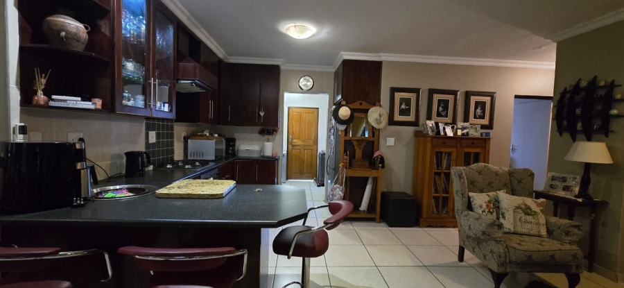 3 Bedroom Property for Sale in Wilkoppies North West